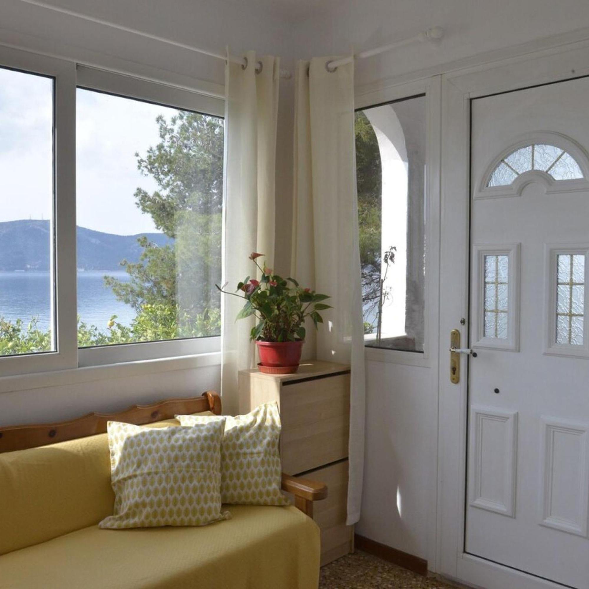 Salamis Beachfront House Exterior foto