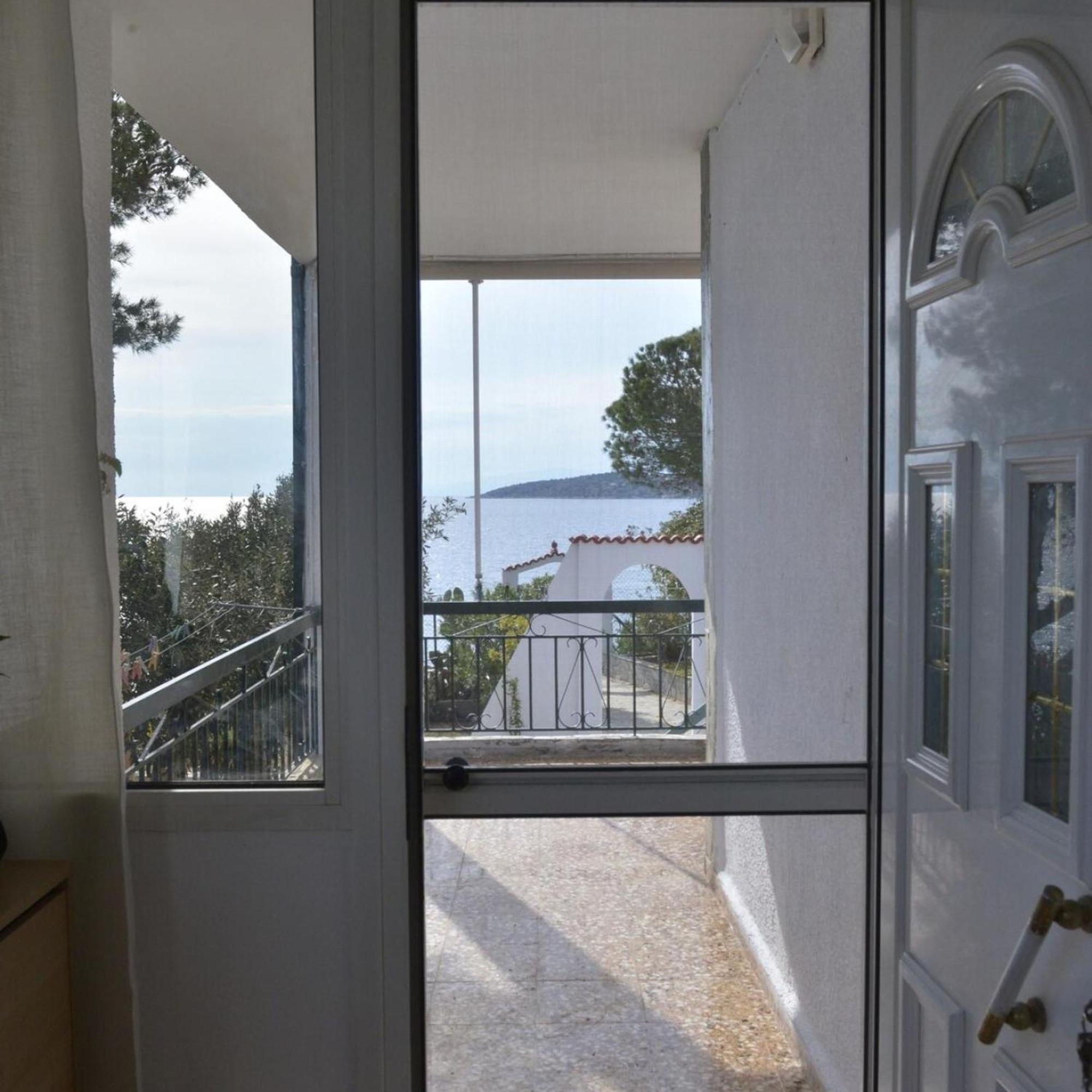 Salamis Beachfront House Exterior foto