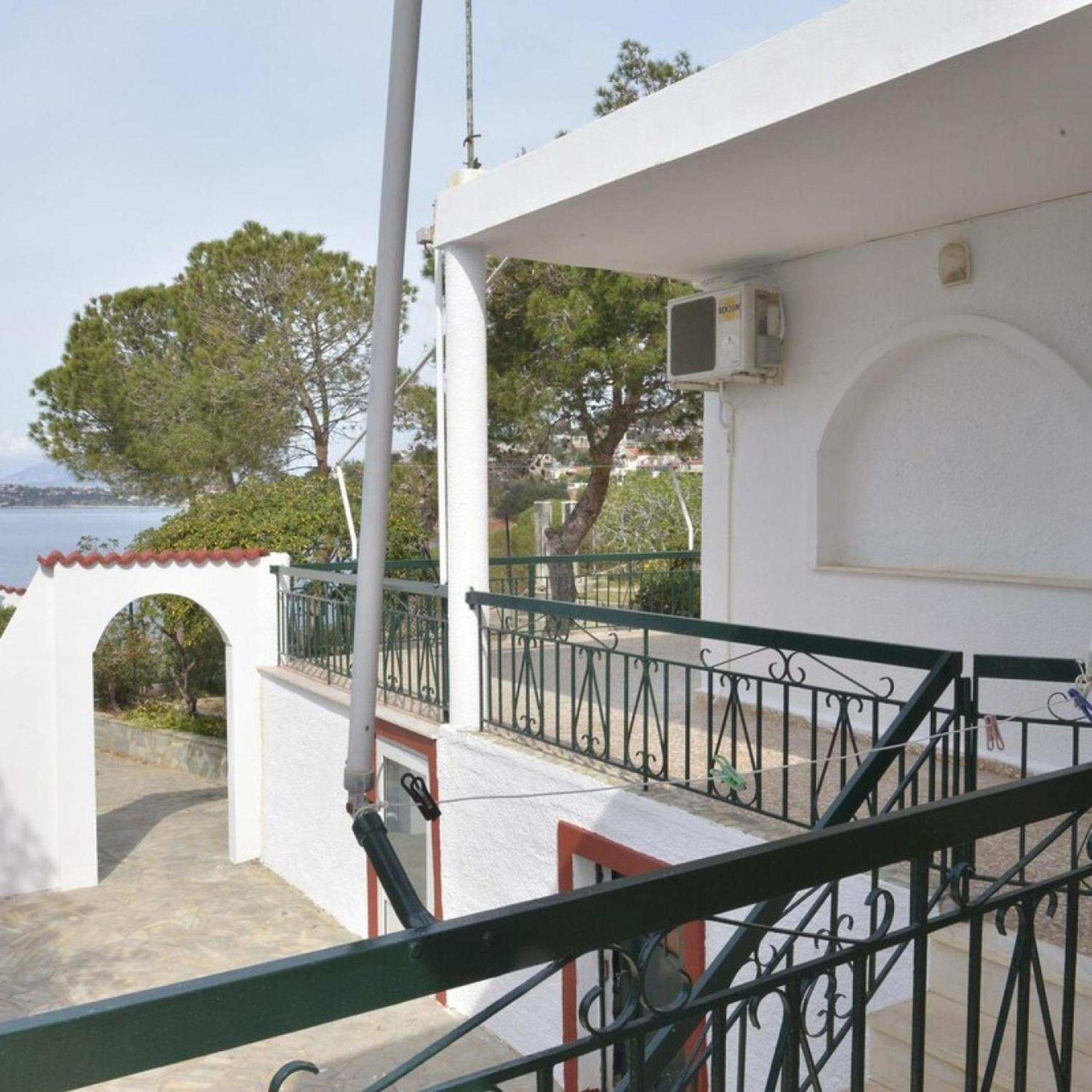 Salamis Beachfront House Exterior foto