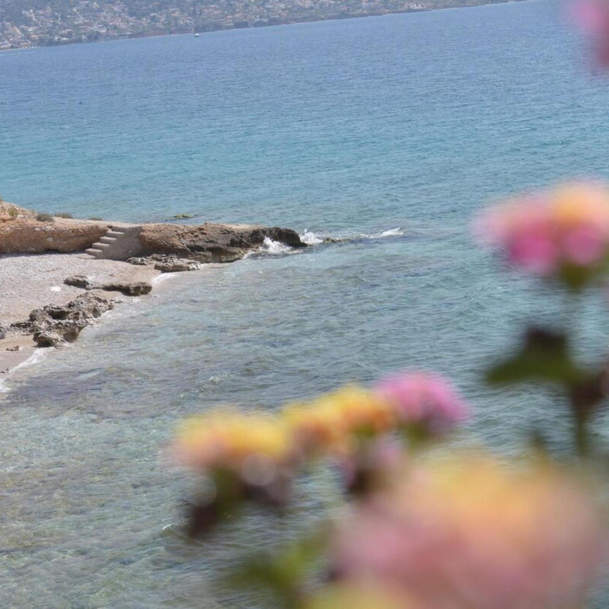 Salamis Beachfront House Exterior foto